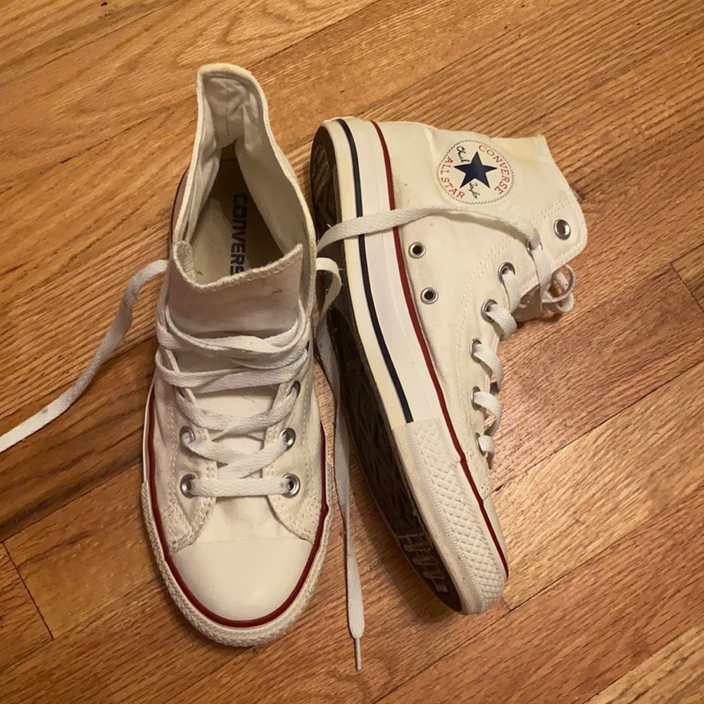 White All Star Converse